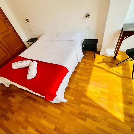 Rooms 招待所